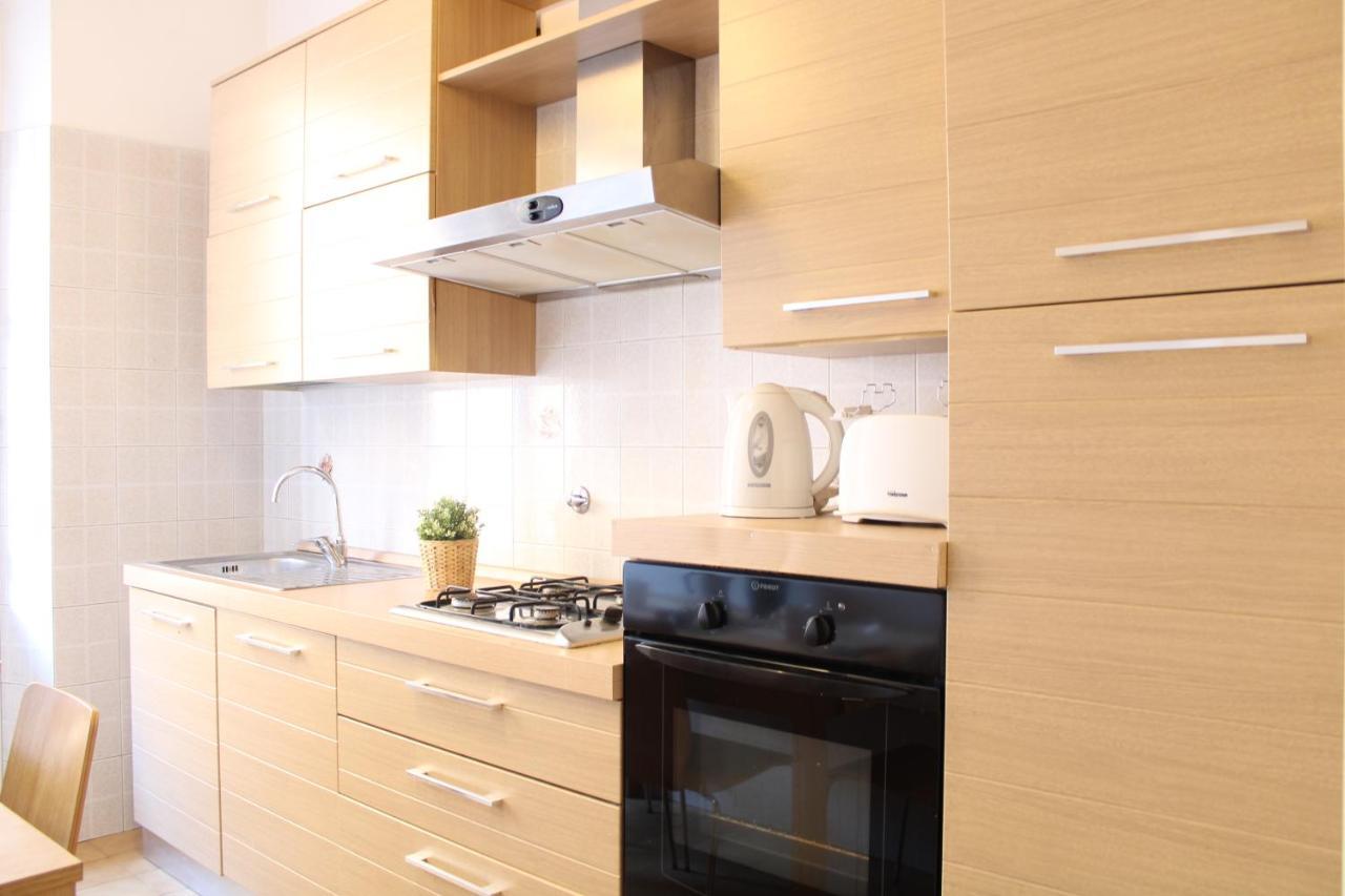 Appartamento Re Di Roma/Cozy Flat For Six Persons Exteriör bild