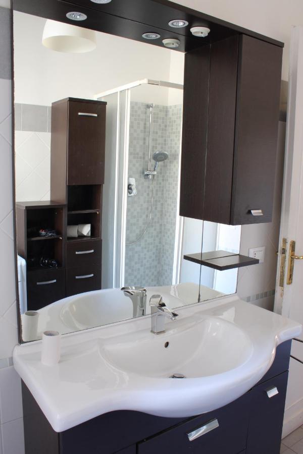 Appartamento Re Di Roma/Cozy Flat For Six Persons Exteriör bild